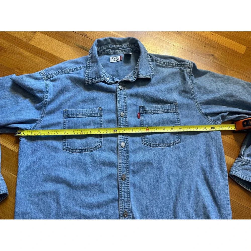 Levi Jeans Mens Large Light Wash Denim Long Sleeve Button Down Shirt RN107487